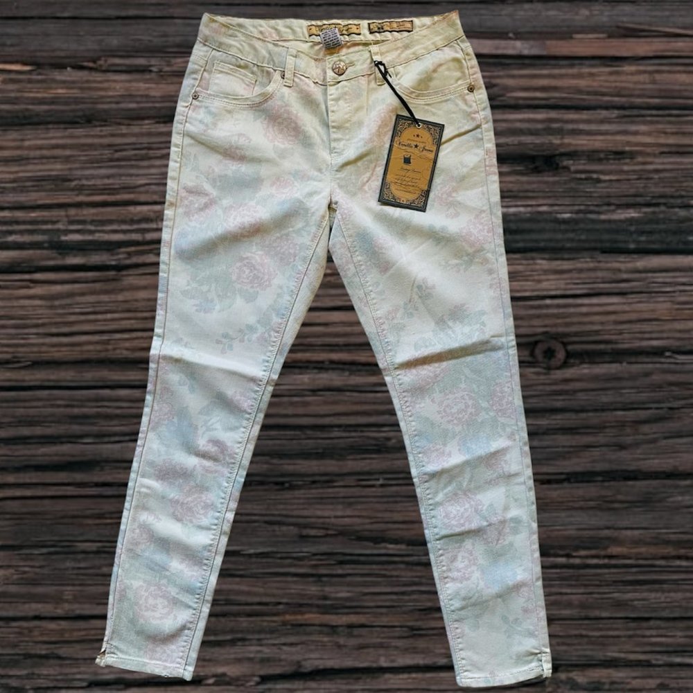 VANILLA STAR Jeans Size 6 Women's Skinny  White Jeans Floral Print Inseam 29"